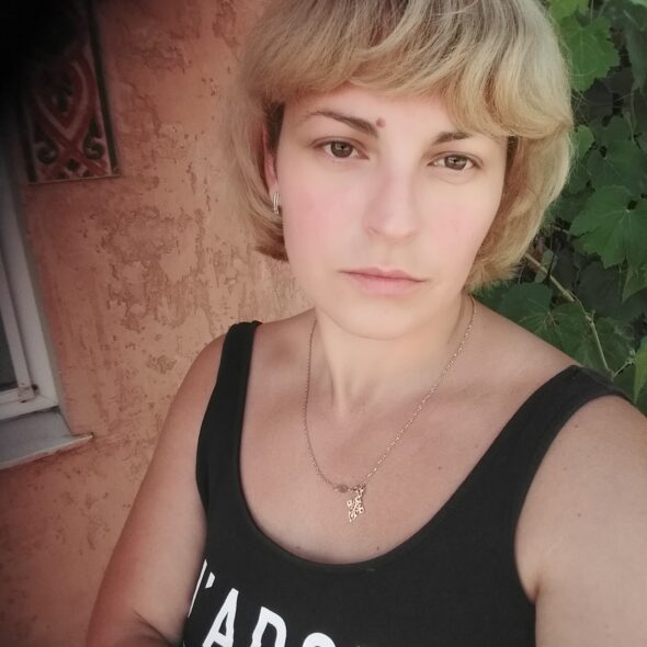 Елена Андрос